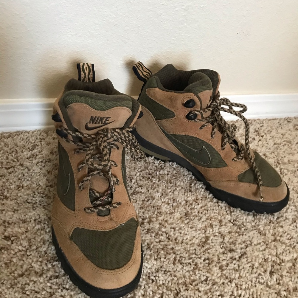 Nike boots